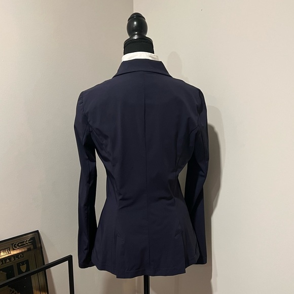 Ariat pro series size 6L navy womens riding coat. - Picture 2 of 6